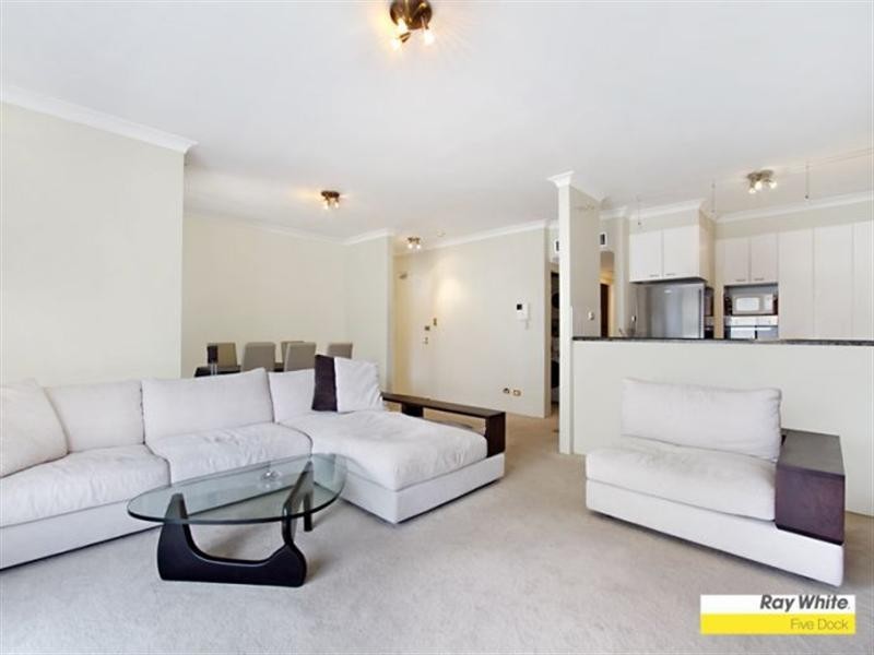 111/63a E Block Barnstaple Road, Russell Lea NSW 2046