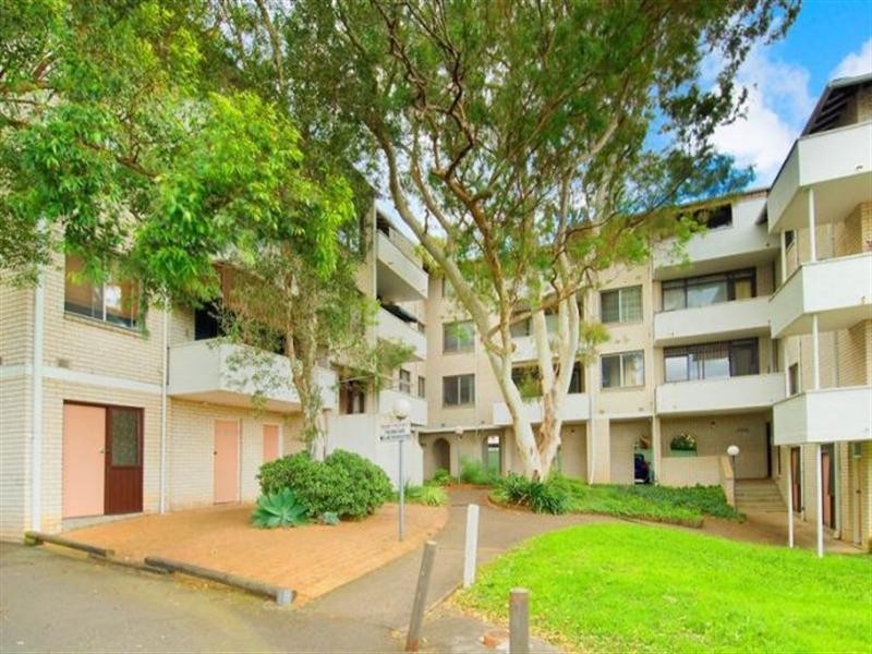 9/13 Brighton Avenue, Croydon Park NSW 2133