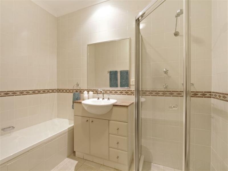 2 Kings Park Circuit, Five Dock NSW 2046