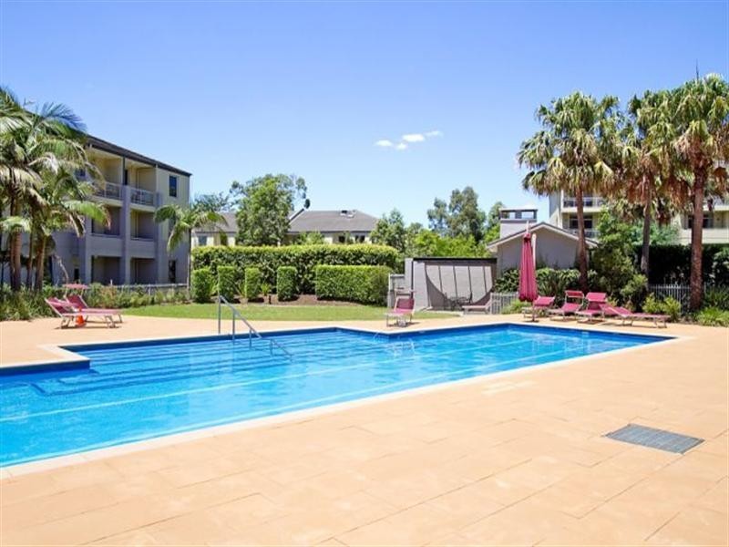2 Kings Park Circuit, Five Dock NSW 2046