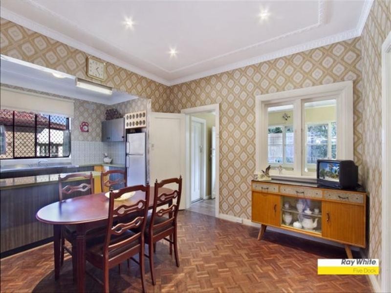 11 Betts Avenue, Five Dock NSW 2046