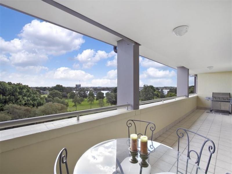 18/100 William Street, Five Dock NSW 2046