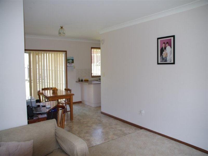 4 Gannet Crescent, Old Bar NSW 2430