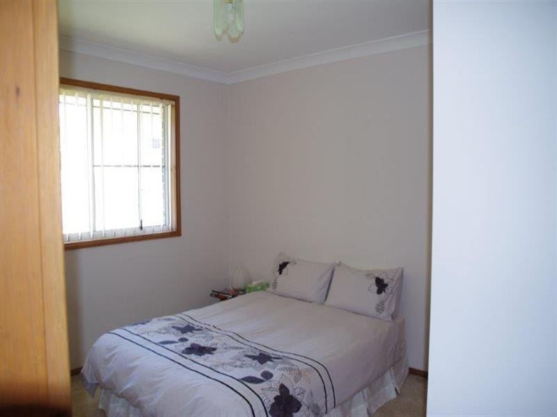 4 Gannet Crescent, Old Bar NSW 2430