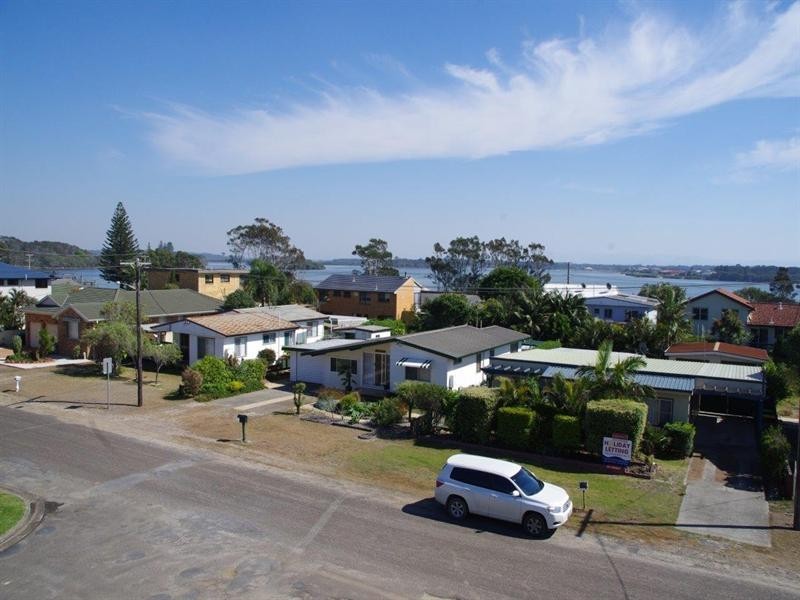 4/30 Manning Street, Manning Point NSW 2430