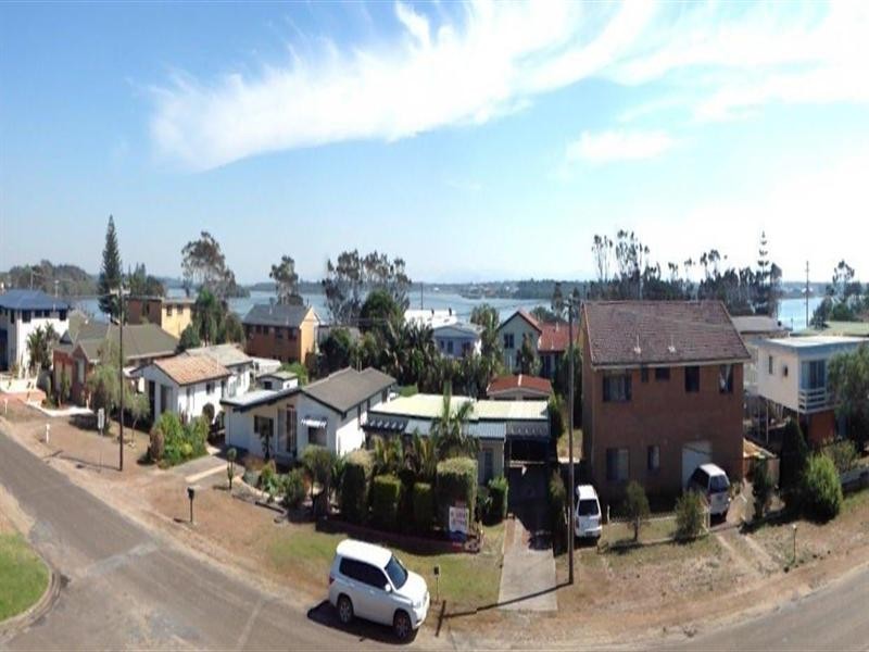 4/30 Manning Street, Manning Point NSW 2430