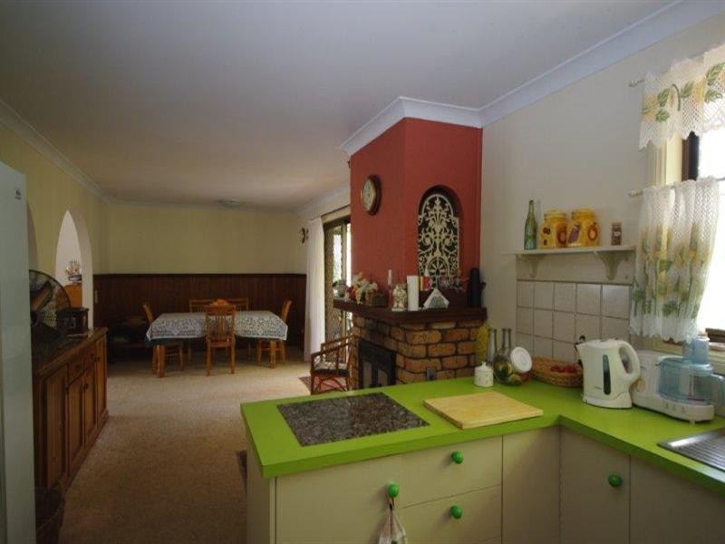 18 Caparra Close, Tinonee NSW 2430