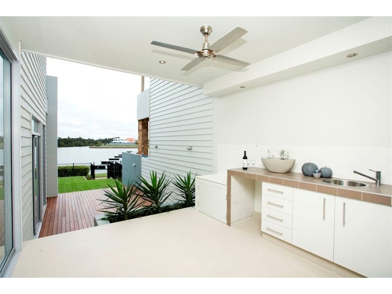 6/19 Sovereign Aveune, Harrington NSW 2427