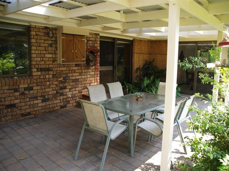 135 Beach Road, Mitchells Island NSW 2430