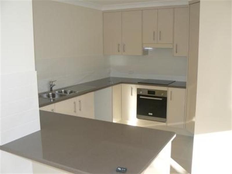 2/4 Robroy Place, Harrington NSW 2427