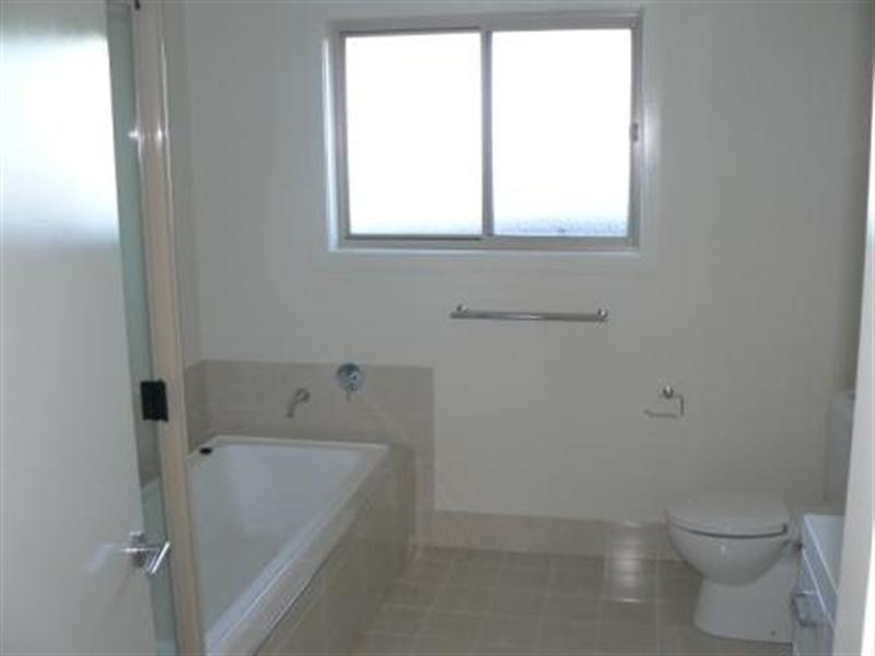 2/4 Robroy Place, Harrington NSW 2427