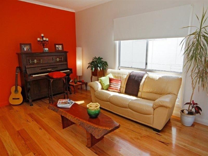 21 Pacific Parade, Old Bar NSW 2430