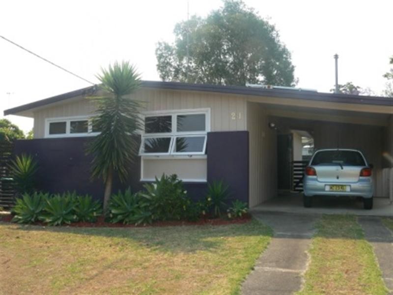 21 Richardson Street, Taree NSW 2430