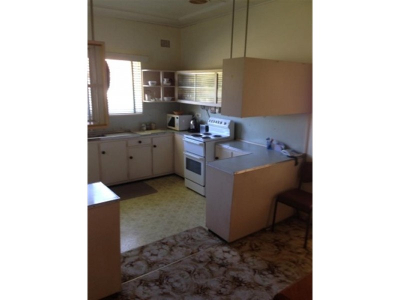 12 Manning River Drive, Taree NSW 2430