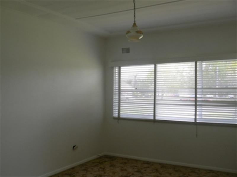 12 Manning River Drive, Taree NSW 2430