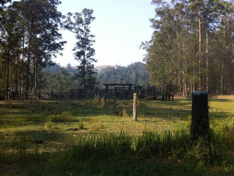 700 Curreeki Creek Road, Coolongolook NSW 2423