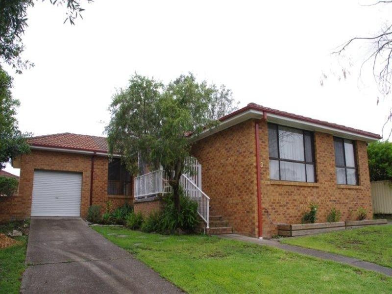 3 Bangalow Place, Taree NSW 2430