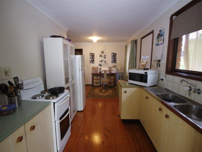 3 Bangalow Place, Taree NSW 2430