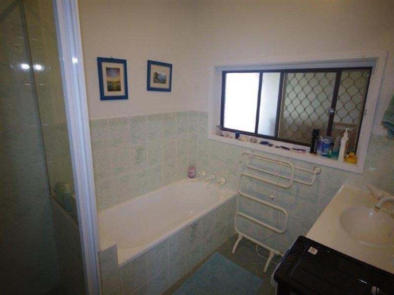 1 Toona Close, Taree NSW 2430