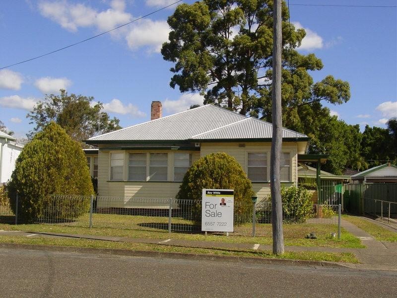 10 Boyce Street, Taree NSW 2430