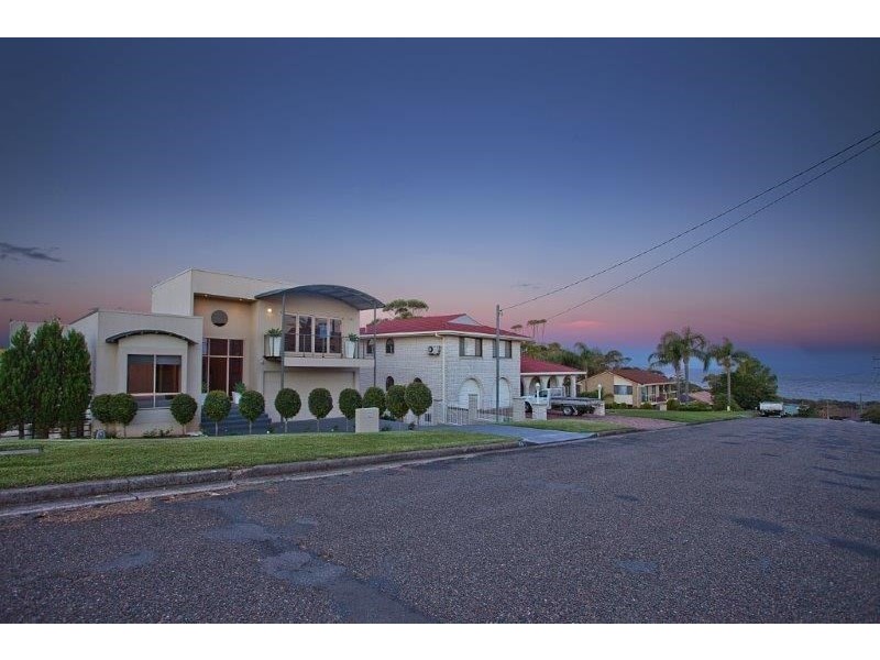 54 Red Head Road, Hallidays Point NSW 2430