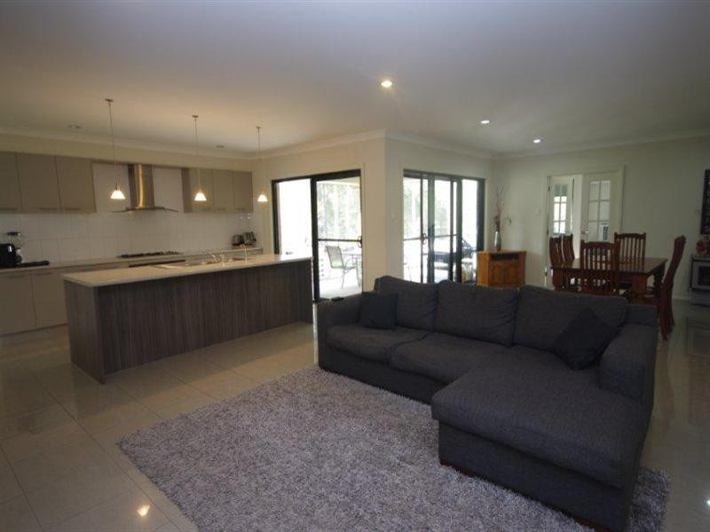 14 Yeramba Close, Nabiac NSW 2312