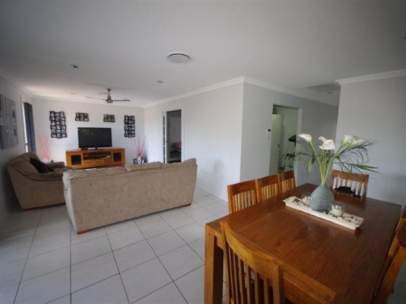 7 Ellenora Circuit, Wingham NSW 2429