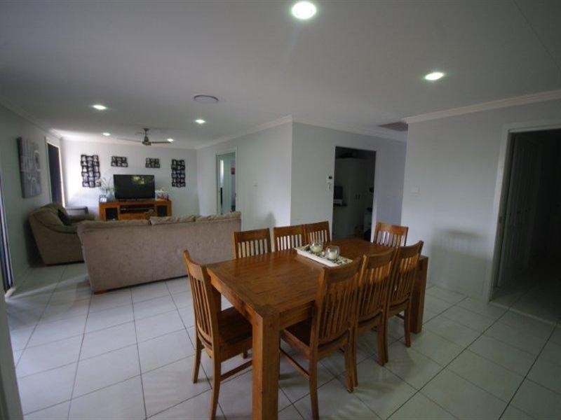 7 Ellenora Circuit, Wingham NSW 2429