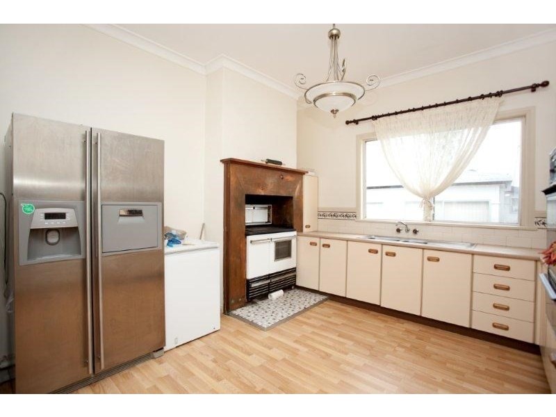 129 High Street, Taree NSW 2430
