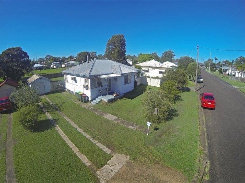 14 Deb Street, Taree NSW 2430