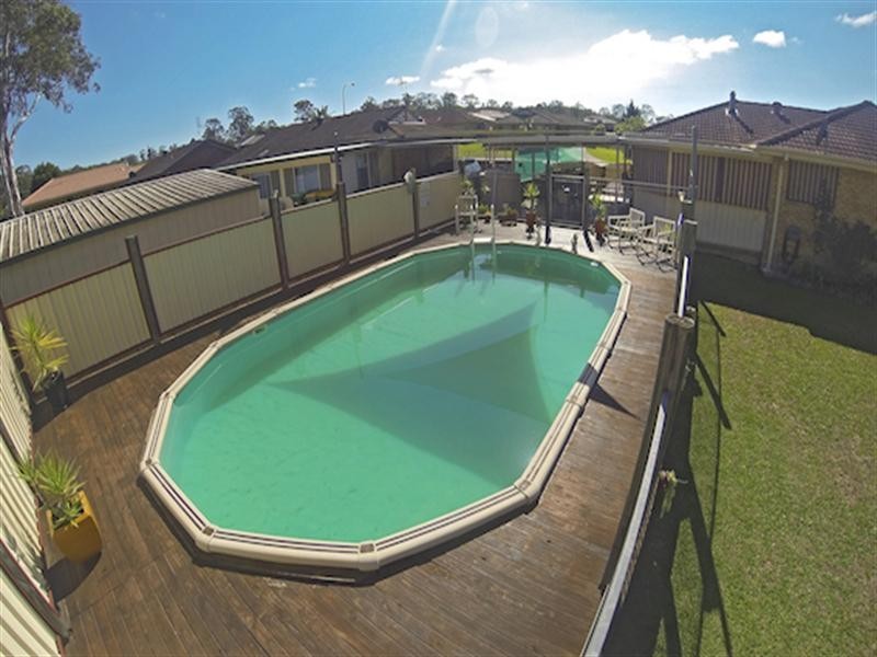 10 Robusta Parade, Taree NSW 2430