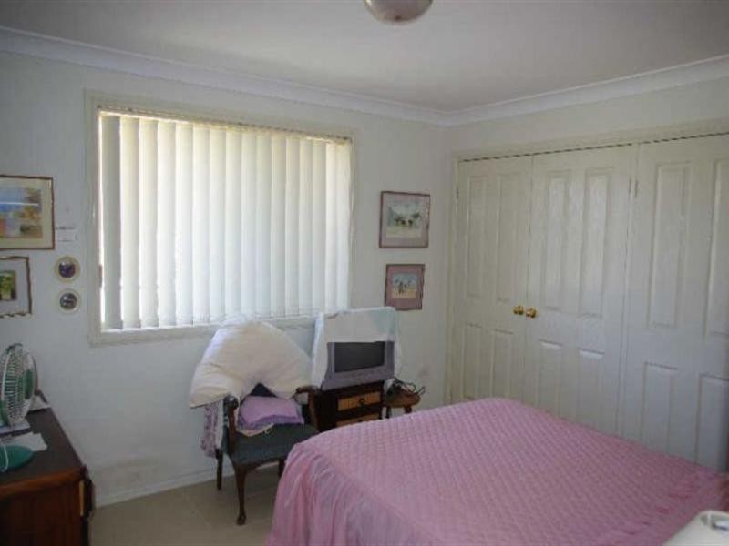 36 Medowie Road, Old Bar NSW 2430