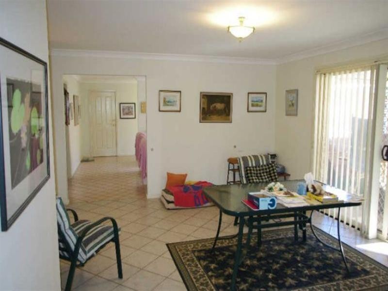 36 Medowie Road, Old Bar NSW 2430
