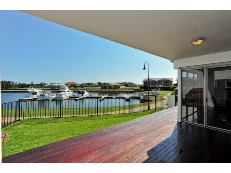 14/4-6 Electra Parade, Harrington NSW 2427