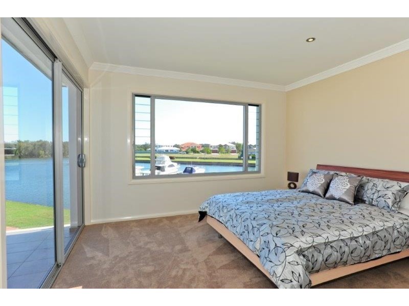 14/4-6 Electra Parade, Harrington NSW 2427