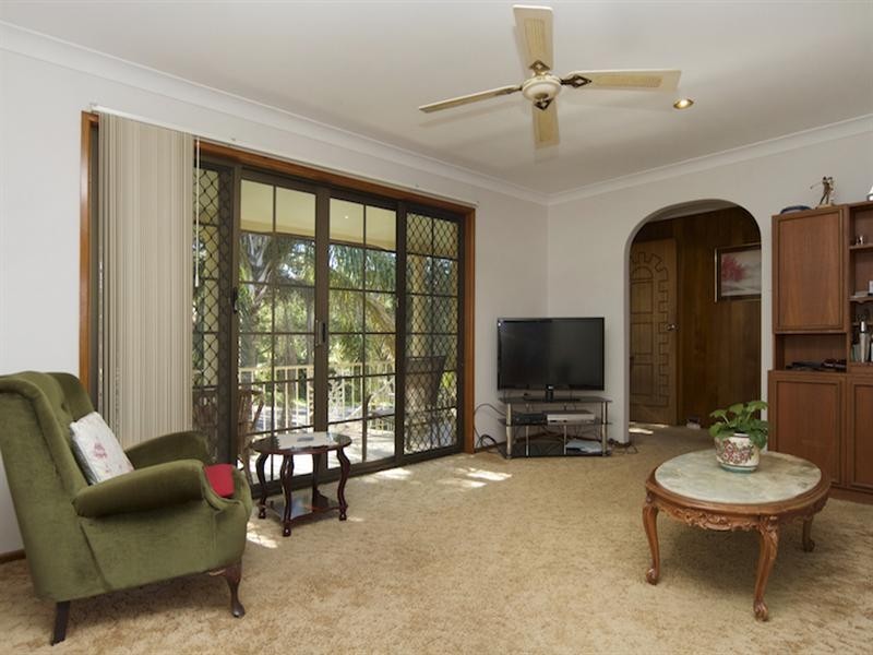 2 Farquhar Street, Wingham NSW 2429