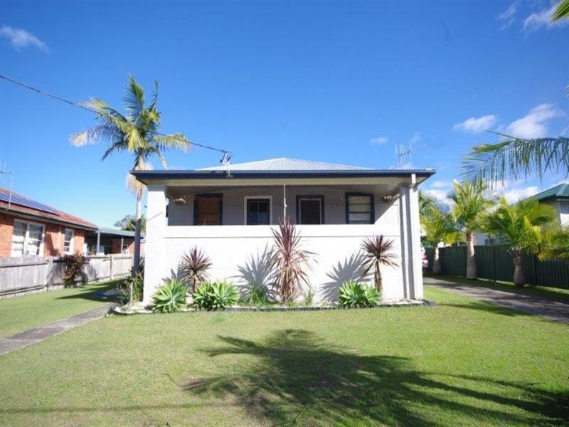 8 Boomerang Street, Taree NSW 2430