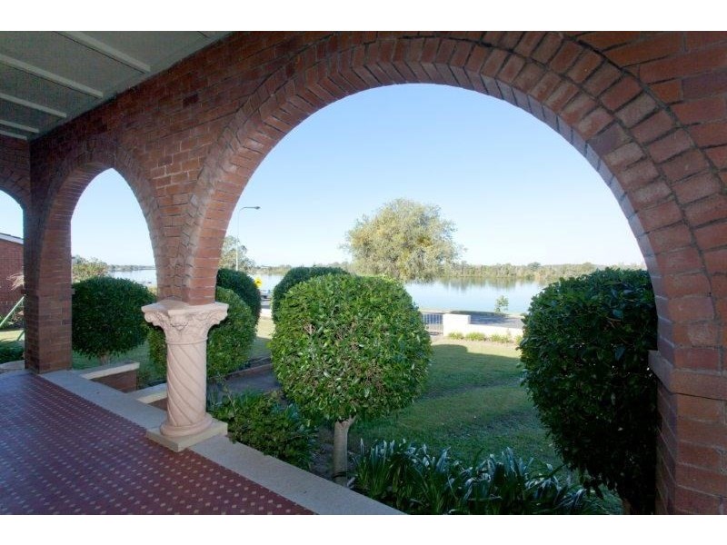 25 River Street, Taree NSW 2430