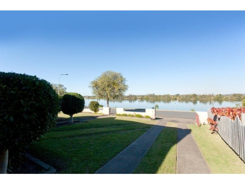 25 River Street, Taree NSW 2430