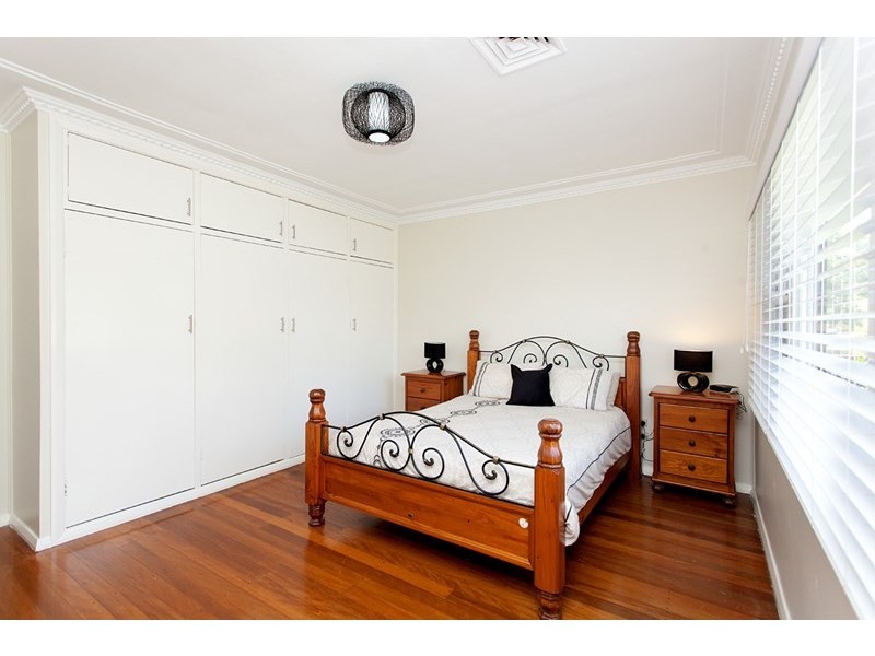 1 Bayview Crescent, Taree NSW 2430