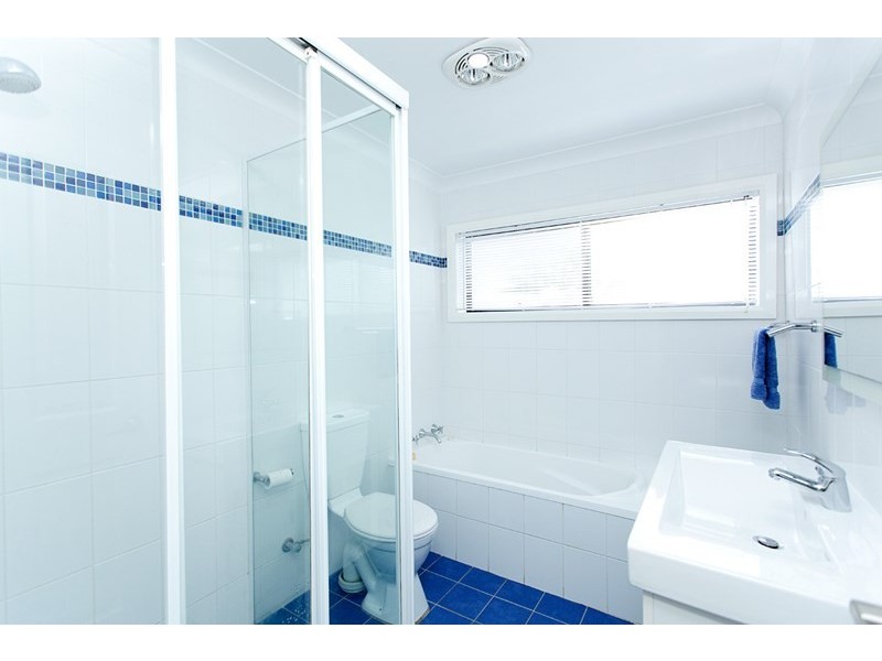 1 Bayview Crescent, Taree NSW 2430