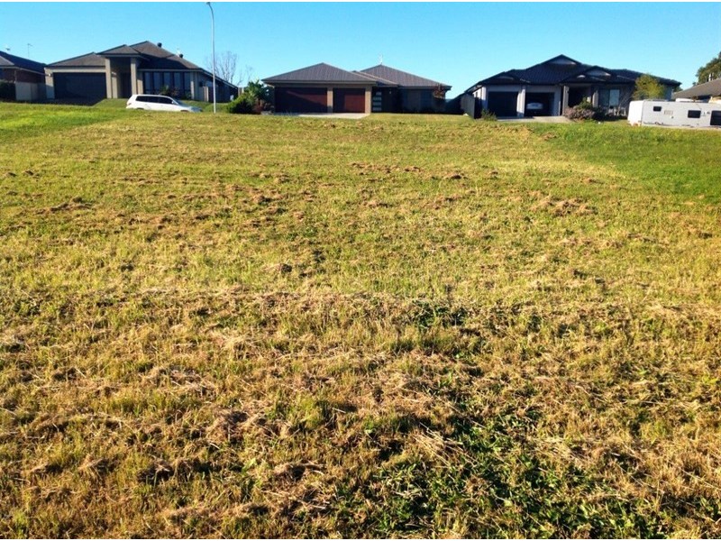 16 Joseph Andrews Crescent, Taree NSW 2430