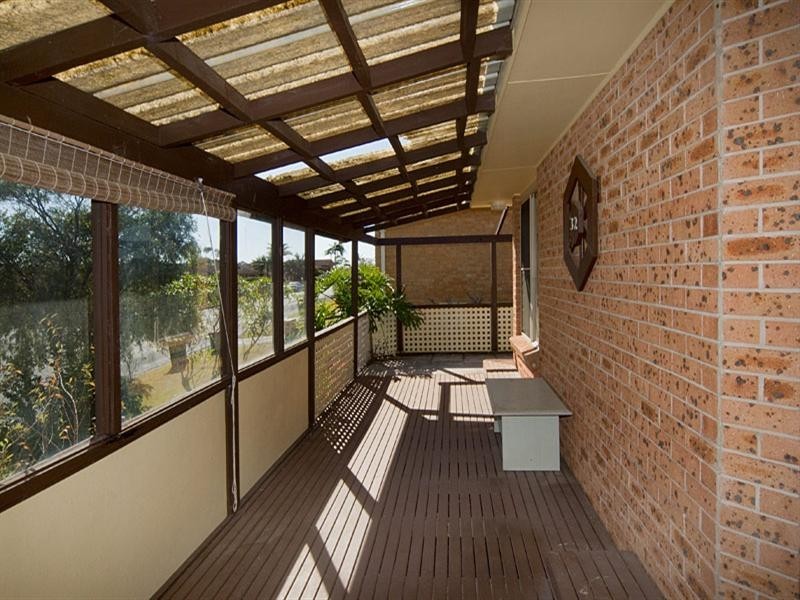 32 Molong Road, Old Bar NSW 2430