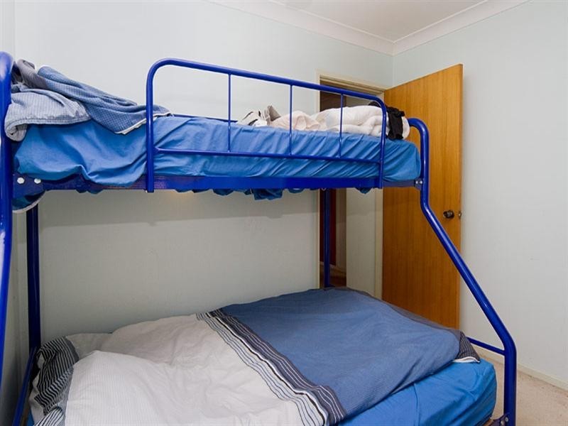 32 Molong Road, Old Bar NSW 2430