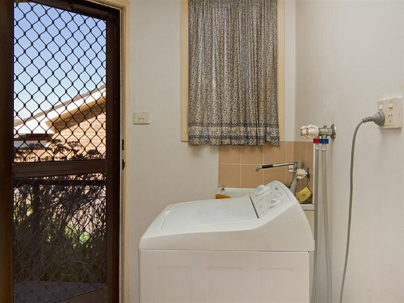 32 Molong Road, Old Bar NSW 2430