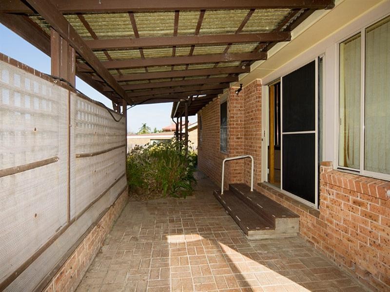 32 Molong Road, Old Bar NSW 2430