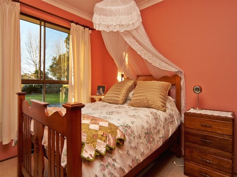 24 Cowans Lane, Oxley Island NSW 2430