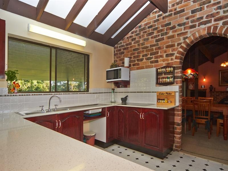 24 Cowans Lane, Oxley Island NSW 2430