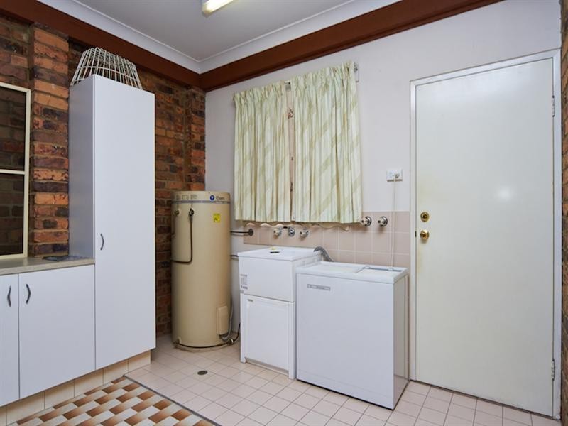 1/1 Wootton Crescent, Taree NSW 2430