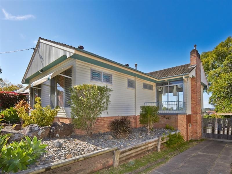 24 Edinburgh Drive, Taree NSW 2430